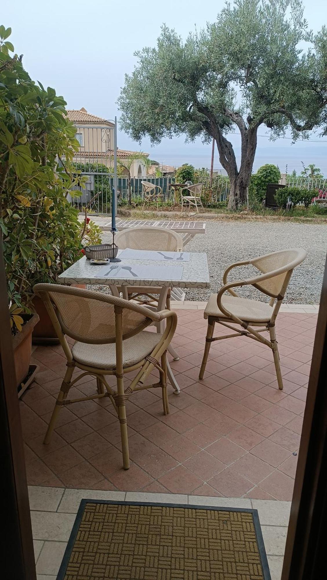 Residenza Casale San Francesco Aparthotel Tropea Eksteriør bilde